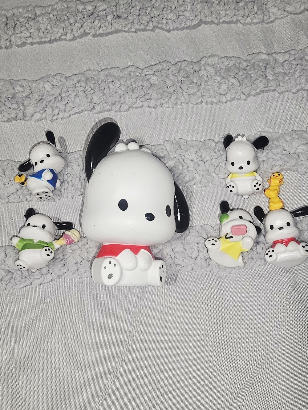 Sanrio Pochacco Figures - 7 Pice Lot
